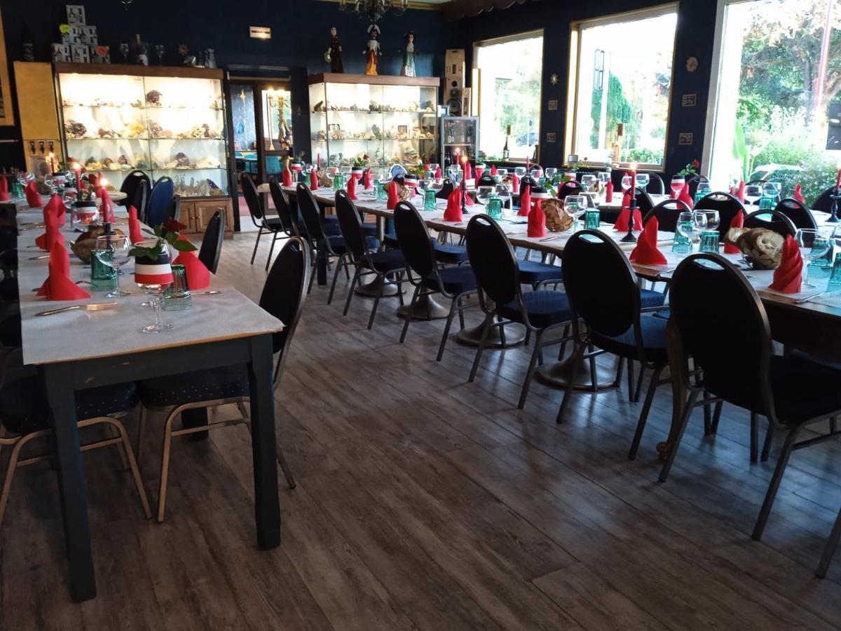 Hotel Restaurant Le Chanel Villieu Ngoại thất bức ảnh